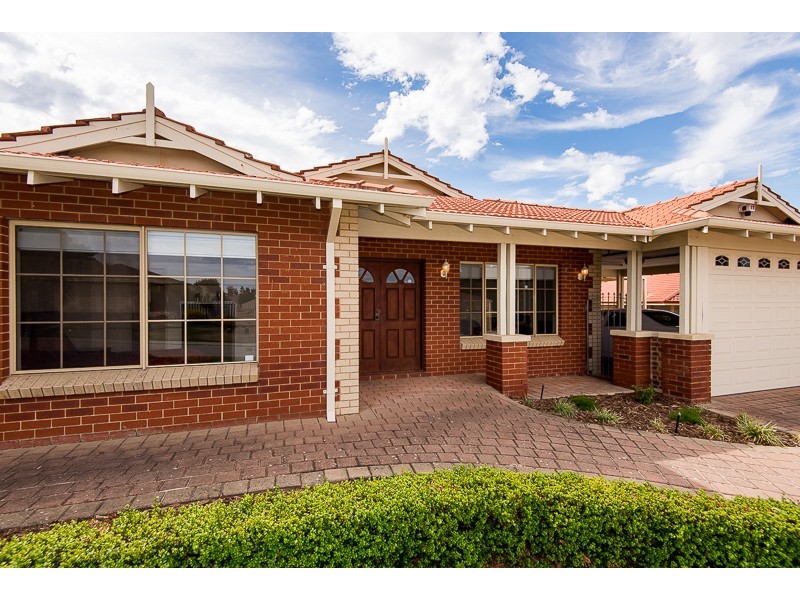 3 Palma Place, Coogee WA 6166