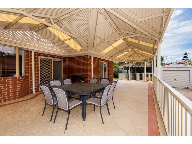 3 Palma Place, Coogee WA 6166