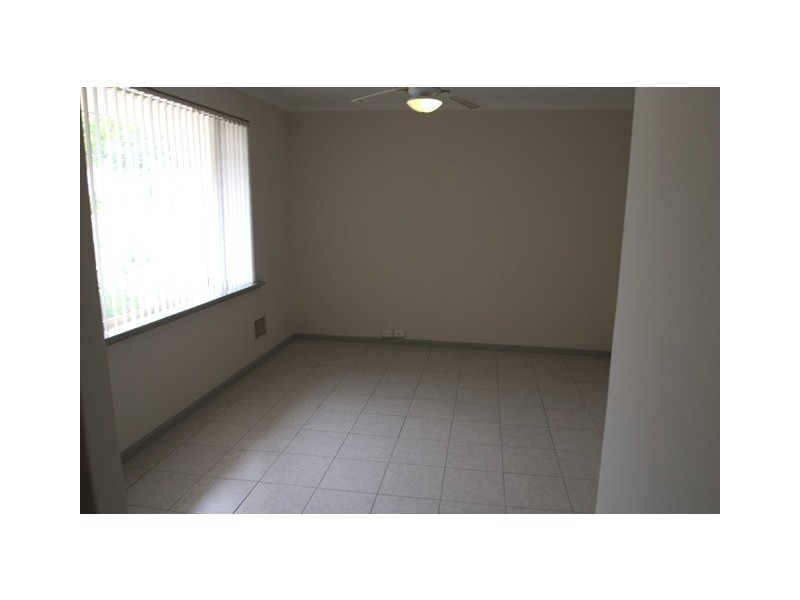 121B Watkins Street, White Gum Valley WA 6162