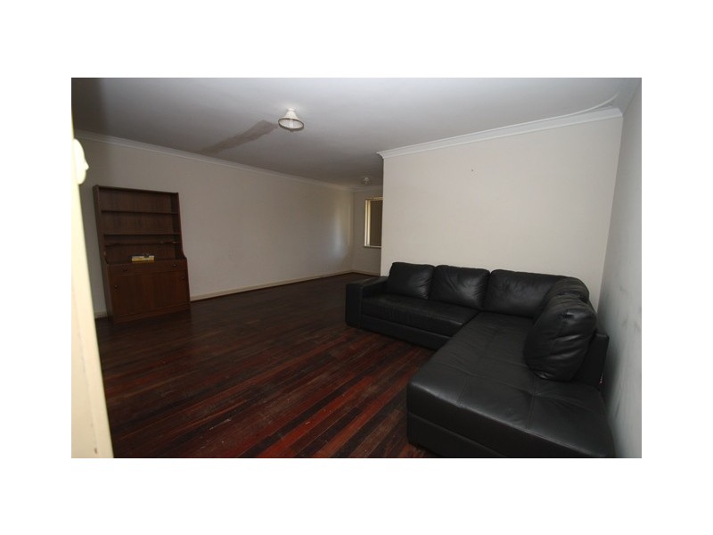 37 Gurney Road, Spearwood WA 6163