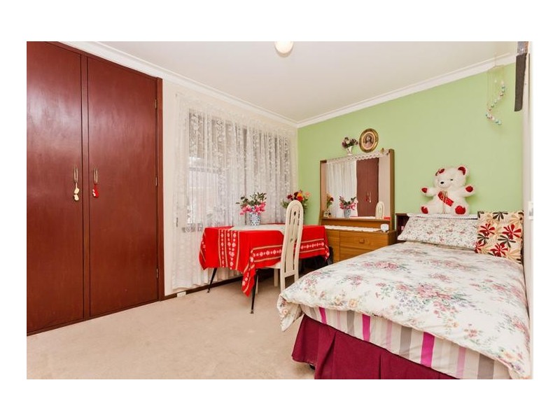 15B Ives Street, Hamilton Hill WA 6163