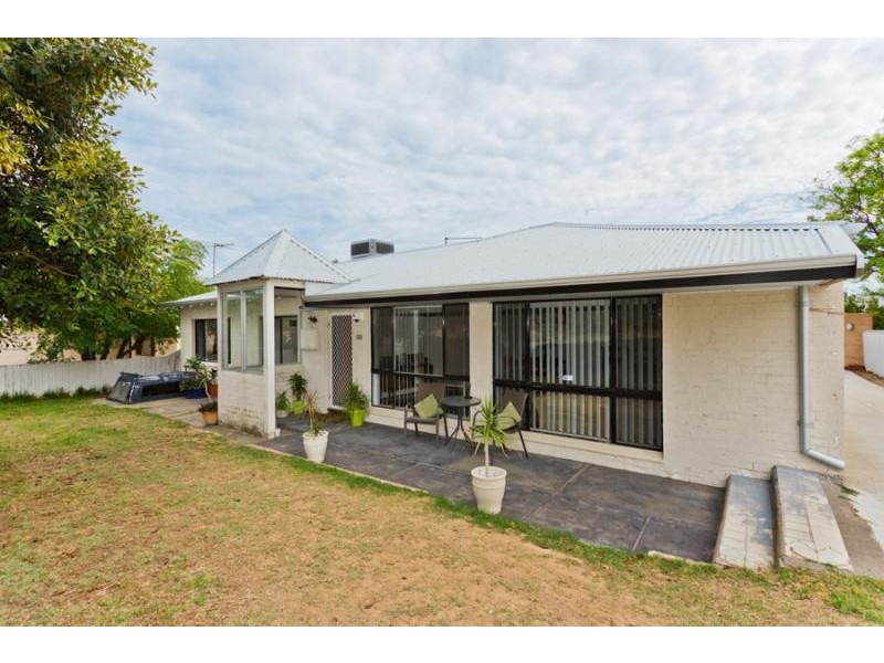 120 Blackwood Avenue, Hamilton Hill WA 6163