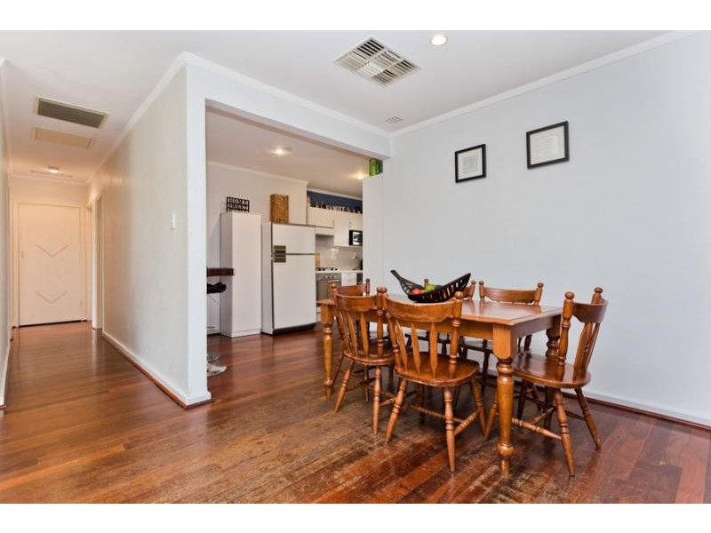 120 Blackwood Avenue, Hamilton Hill WA 6163