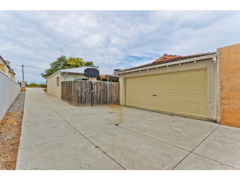 120 Blackwood Avenue, Hamilton Hill WA 6163