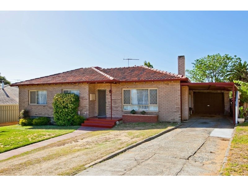 42 Ahern Street, Hamilton Hill WA 6163