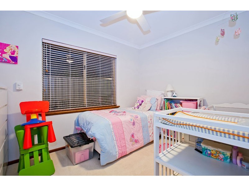 10 Careening Way, Coogee WA 6166