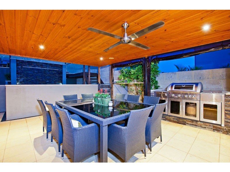 10 Careening Way, Coogee WA 6166