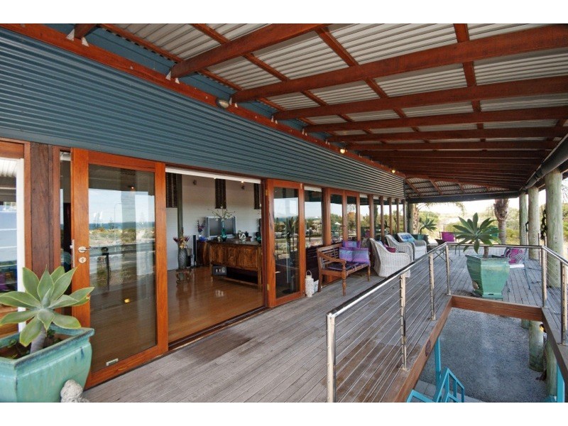 4 Kiesey Street, Coogee WA 6166