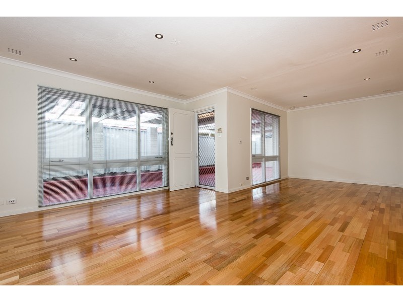 6 Stanyford Place, Hamilton Hill WA 6163