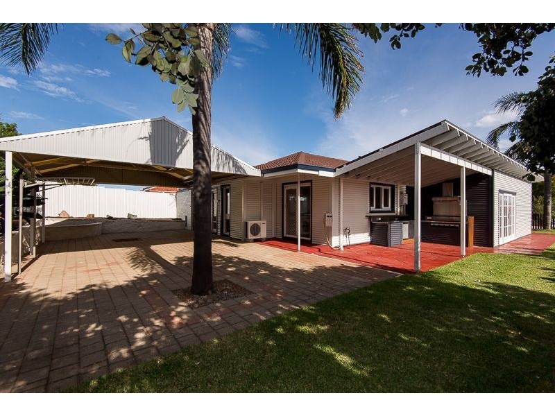 6 Stanyford Place, Hamilton Hill WA 6163