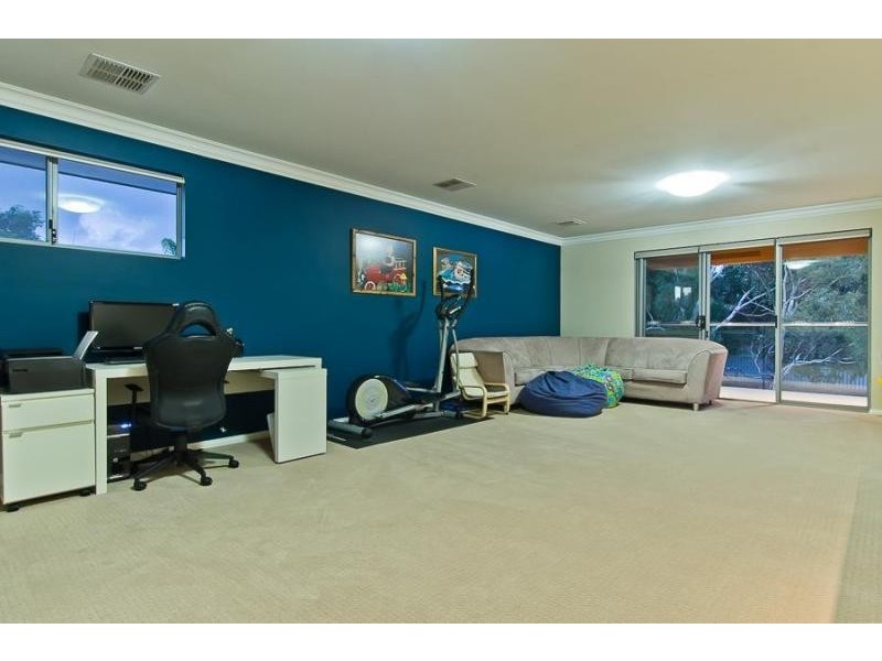 30A Gilbertson Road, Kardinya WA 6163