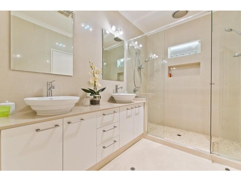 30A Gilbertson Road, Kardinya WA 6163