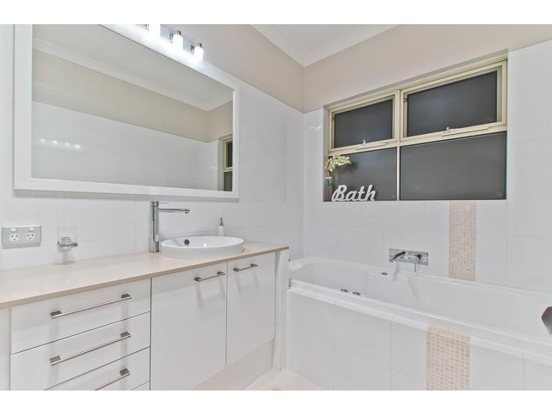 30A Gilbertson Road, Kardinya WA 6163