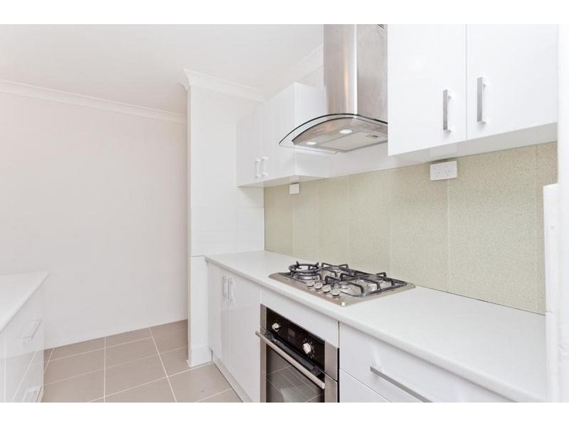 11 Marsh Ct, Swan View WA 6056