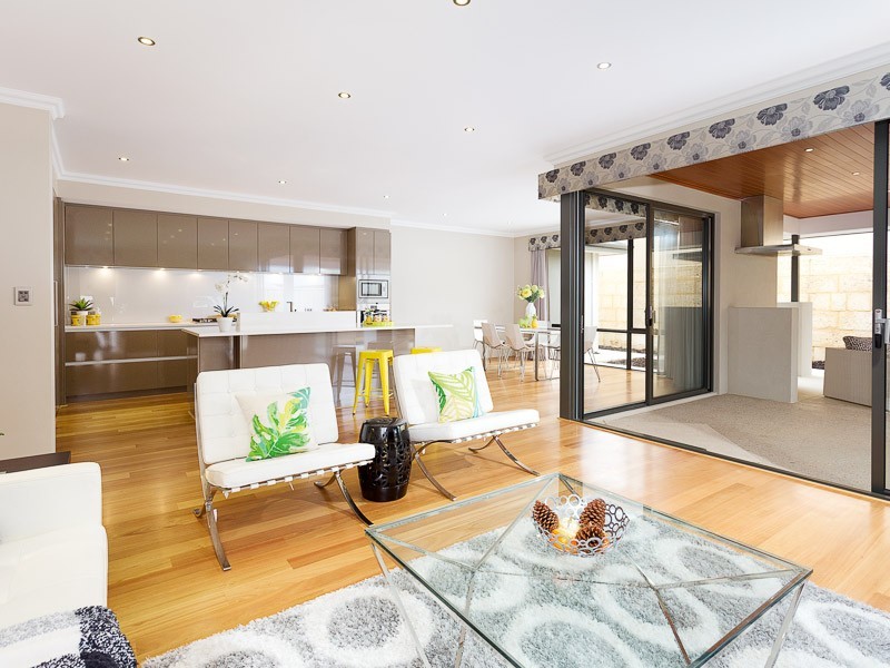 12 Peregrine Circle, Beeliar WA 6164