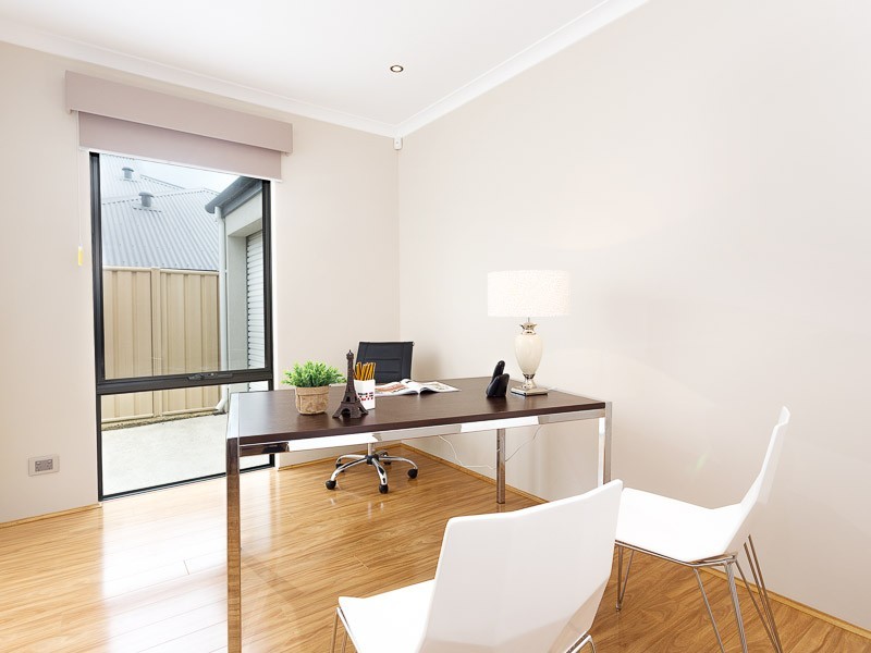 12 Peregrine Circle, Beeliar WA 6164