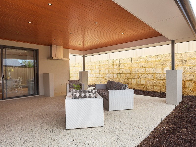 12 Peregrine Circle, Beeliar WA 6164