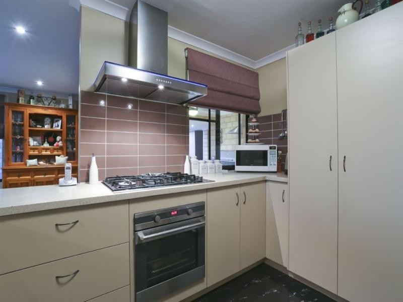 11 Lugano Terrace, Beeliar WA 6164