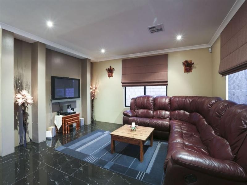 11 Lugano Terrace, Beeliar WA 6164