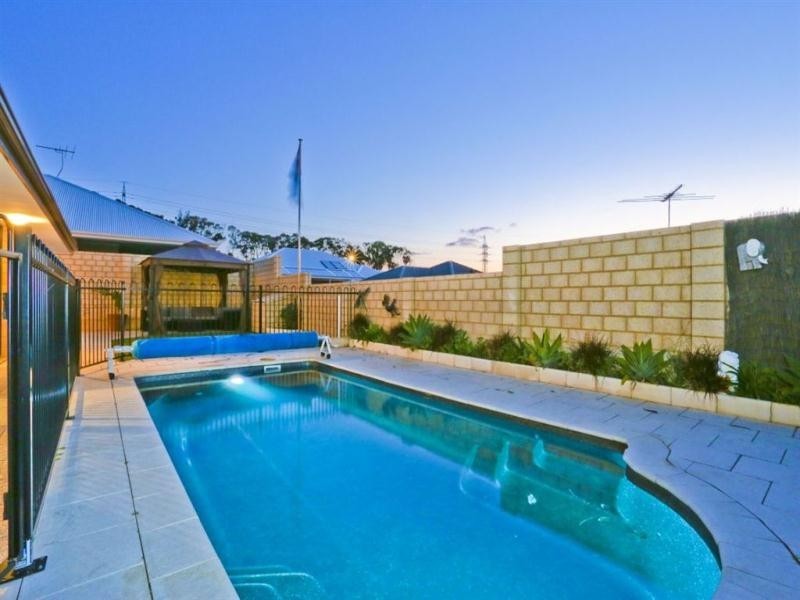 11 Lugano Terrace, Beeliar WA 6164