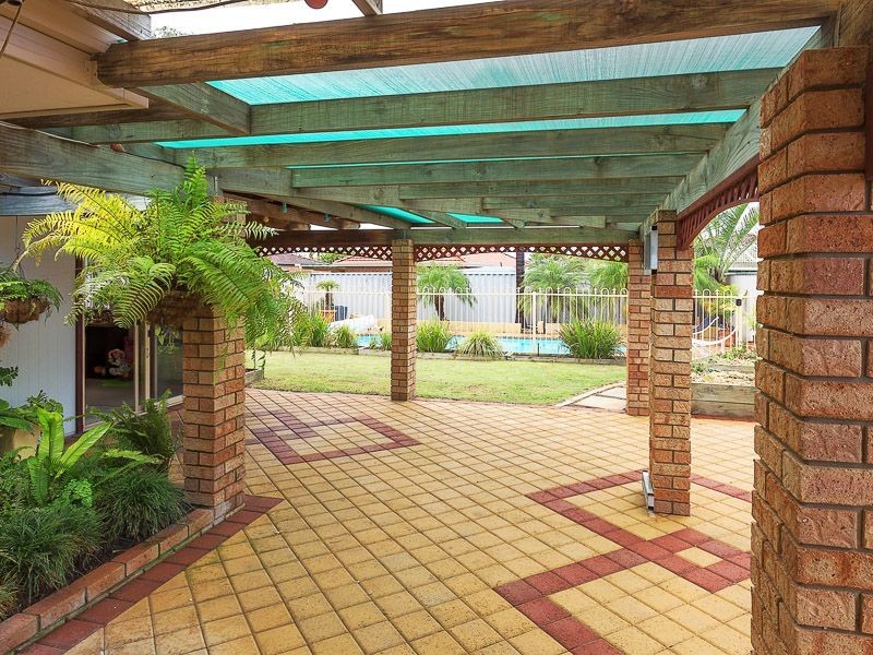 5 Javanica court, Warnbro WA 6169