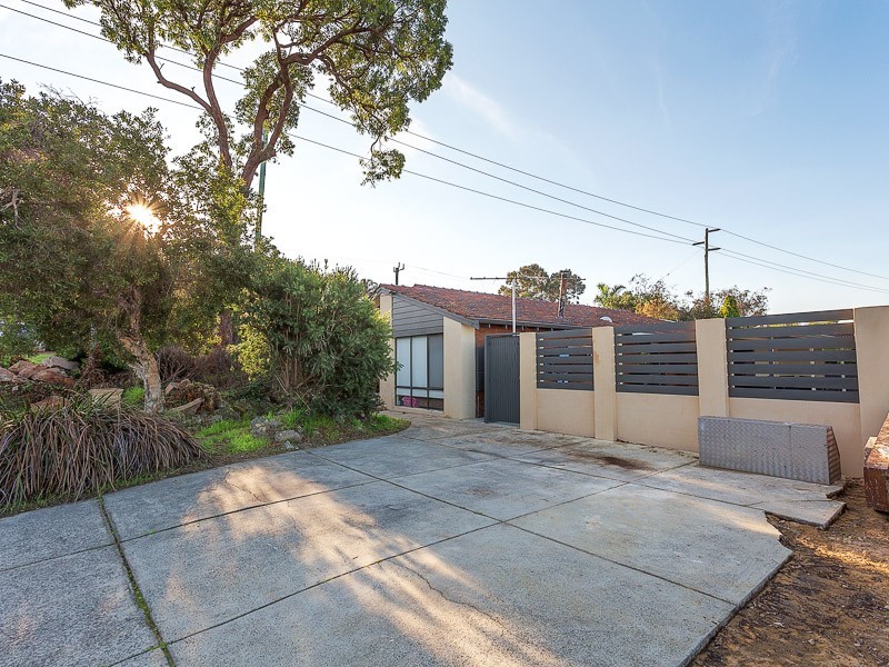 1 Cormorant Way, Yangebup WA 6164