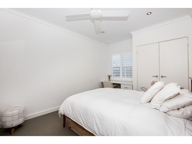 1B Cadd Street, Beaconsfield WA 6162