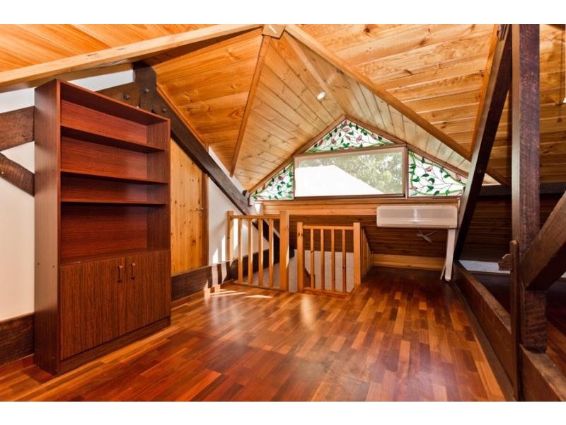 8/15 Essex Street, Fremantle WA 6160