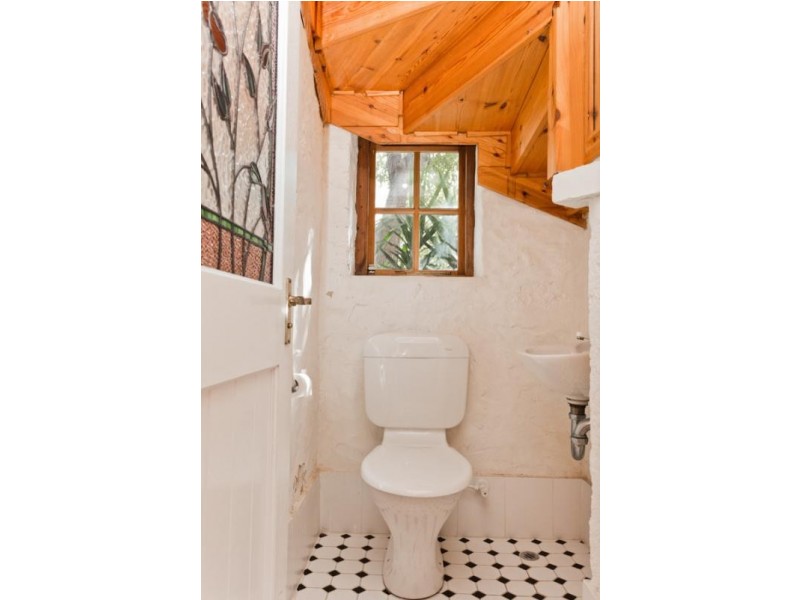 8/15 Essex Street, Fremantle WA 6160