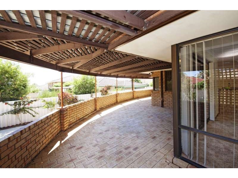 3 Arlington Loop, Coogee WA 6166