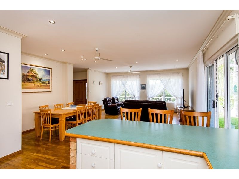 44 Garden Road, Spearwood WA 6163