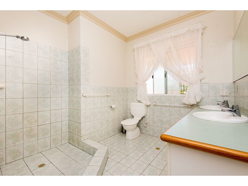 44 Garden Road, Spearwood WA 6163