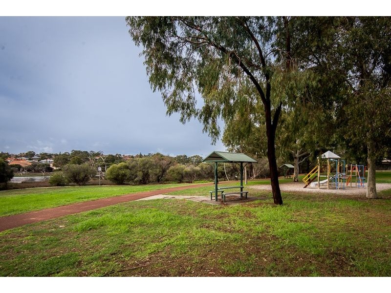 44 Garden Road, Spearwood WA 6163