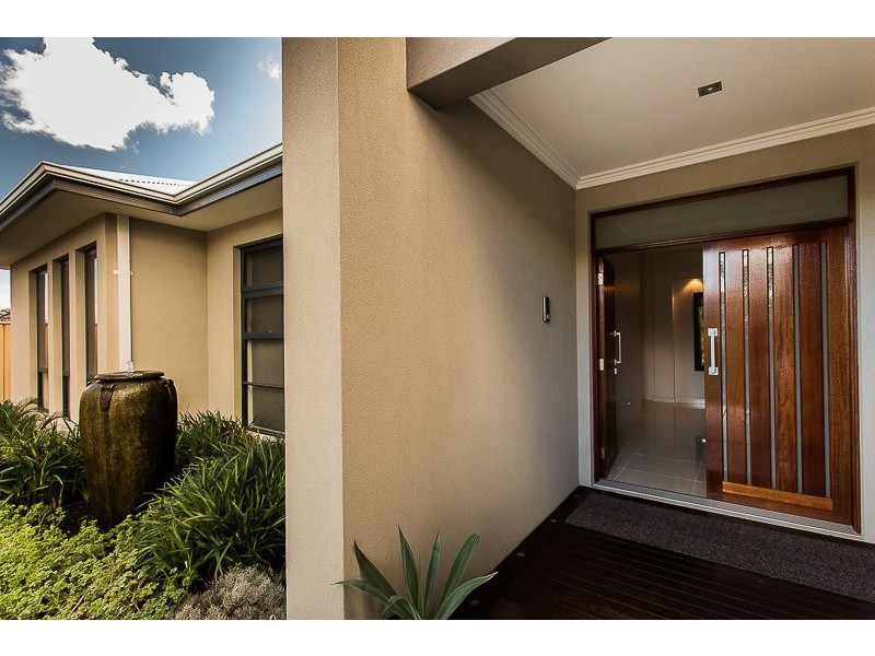 68 Mannikin Heights, Beeliar WA 6164