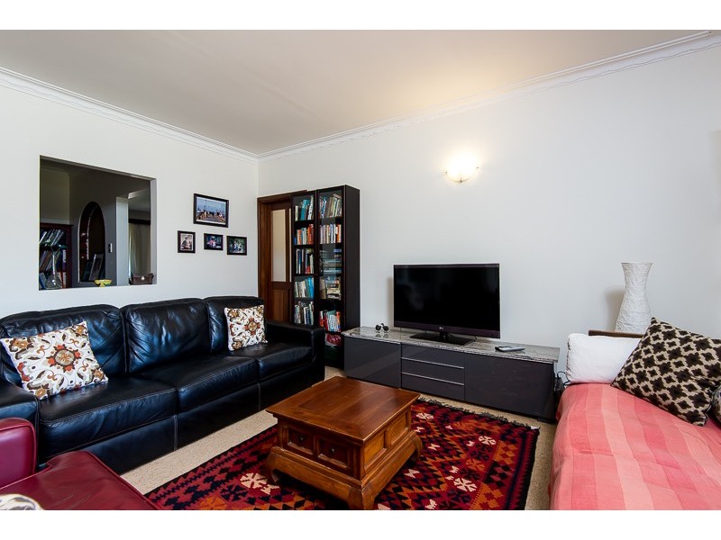 32 Skeahan Street, Spearwood WA 6163