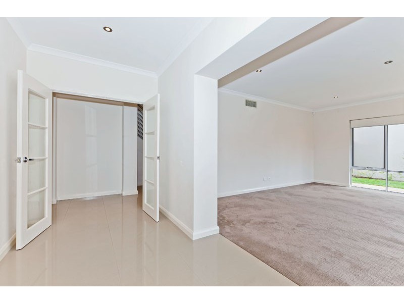 3/9 Bridges Road, Melville WA 6156