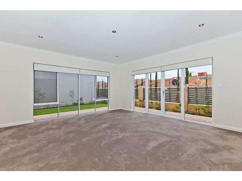 3/9 Bridges Road, Melville WA 6156