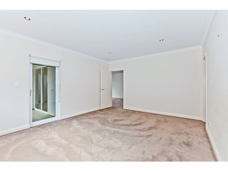 3/9 Bridges Road, Melville WA 6156