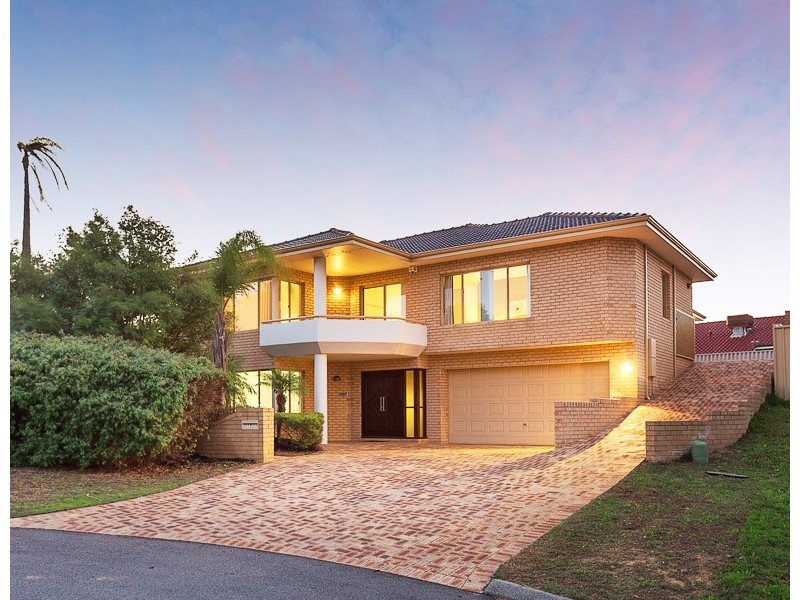 17 Galsworthy Place, Spearwood WA 6163