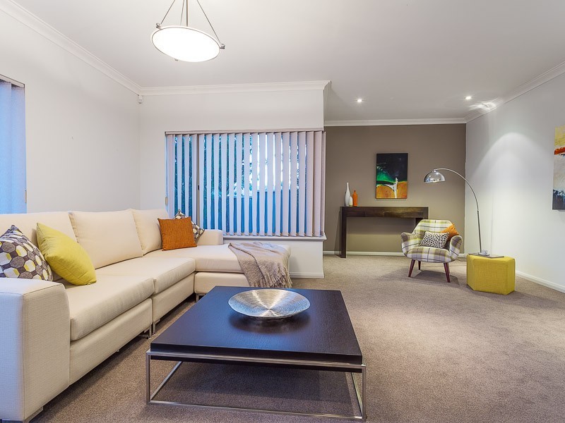 17 Galsworthy Place, Spearwood WA 6163