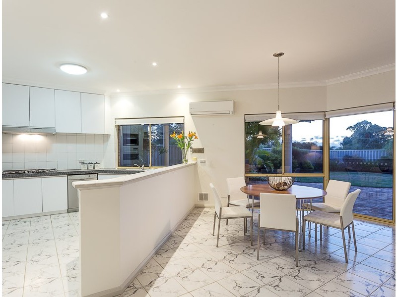 17 Galsworthy Place, Spearwood WA 6163