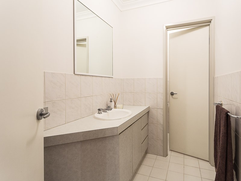 17 Galsworthy Place, Spearwood WA 6163