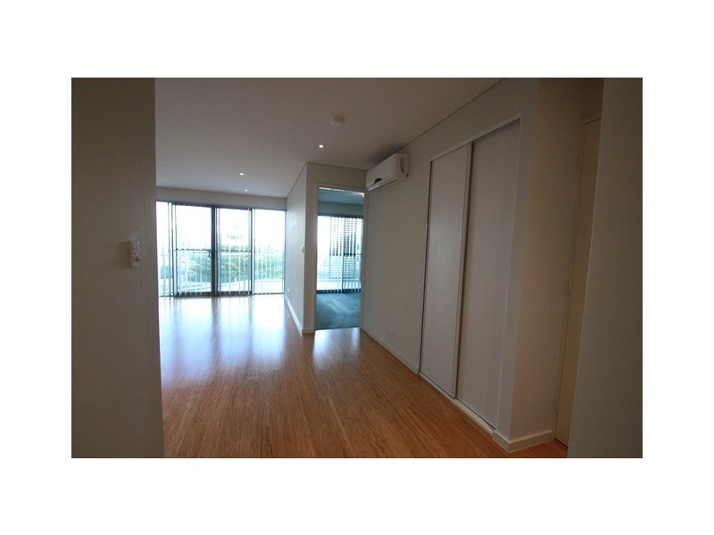 2/2 South Beach Promenade, North Coogee WA 6163