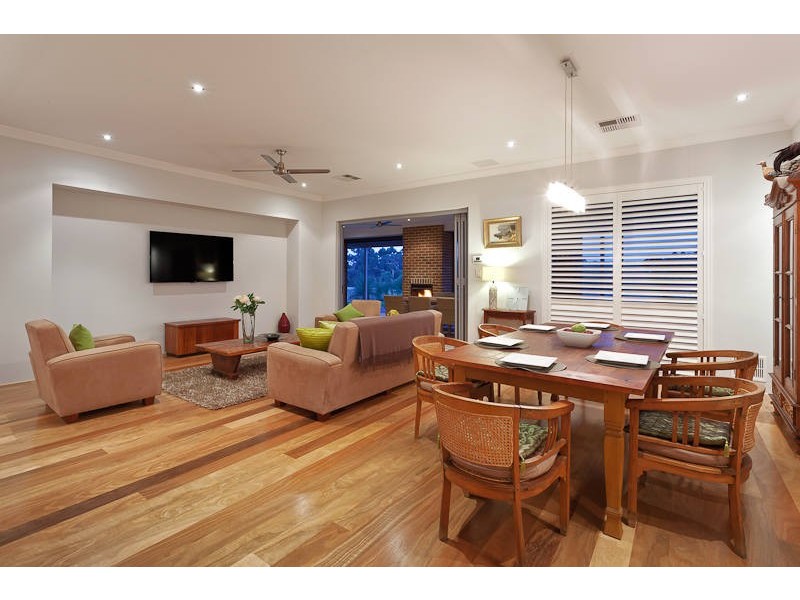 15 Bodeman Road, Wandi WA 6167