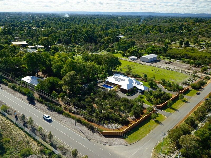 15 Bodeman Road, Wandi WA 6167