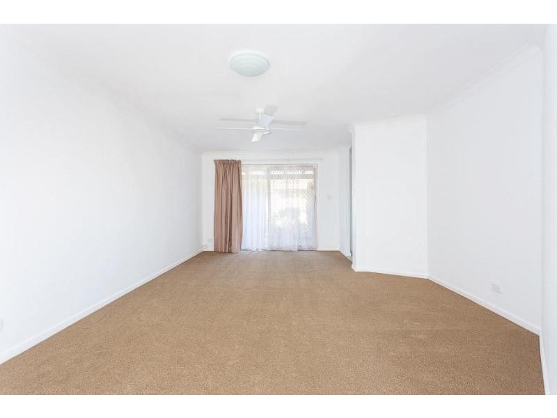 28/49 North Lake Road, Myaree WA 6154