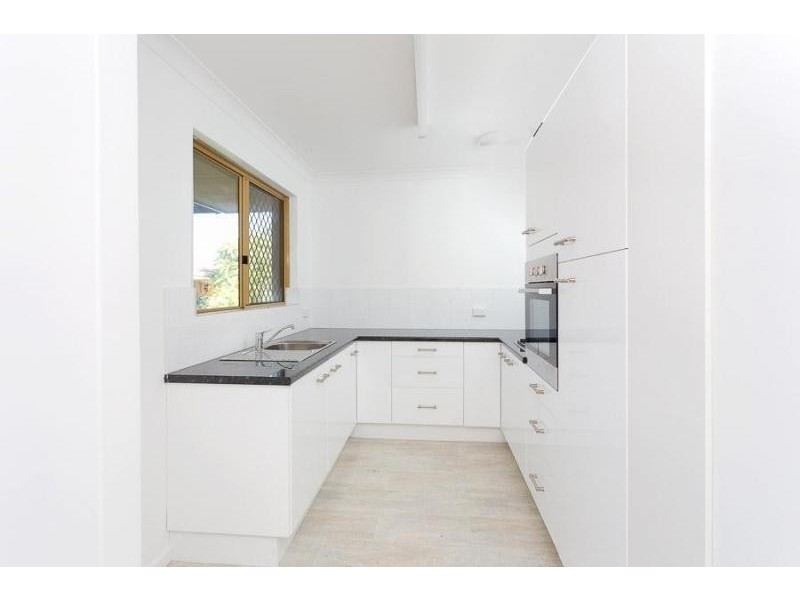 28/49 North Lake Road, Myaree WA 6154