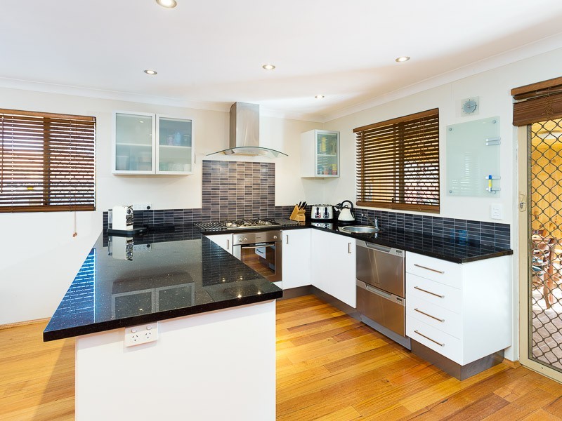 27 Magnolia Gardens, Yangebup WA 6164