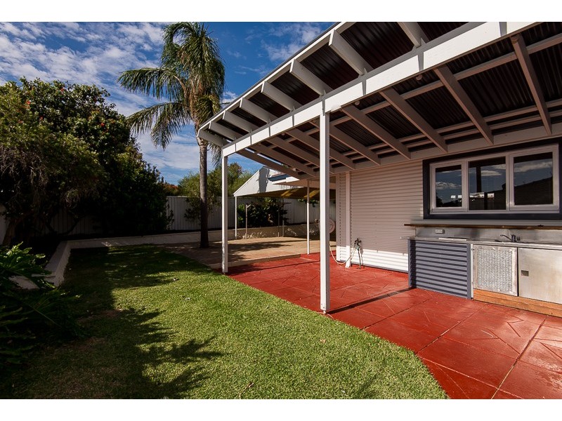 6 Stanyford Place, Hamilton Hill WA 6163