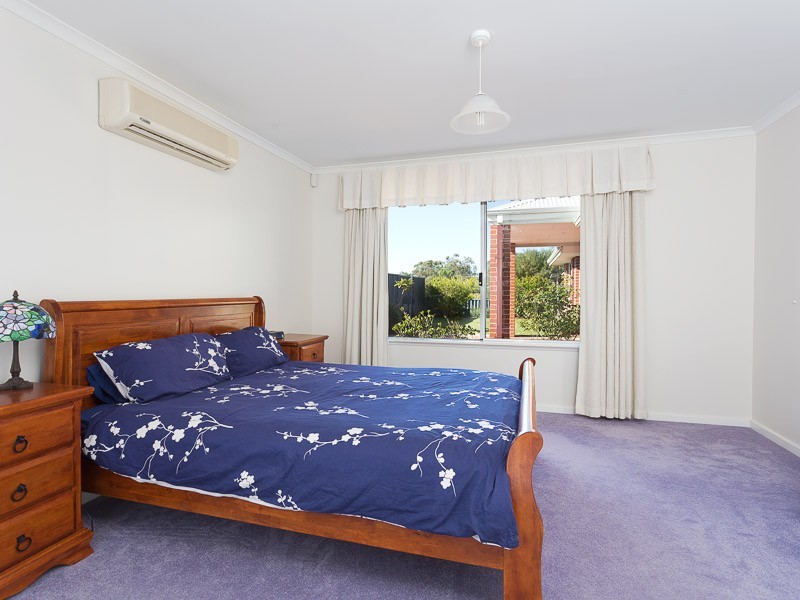 14 Ellis Road, Kardinya WA 6163